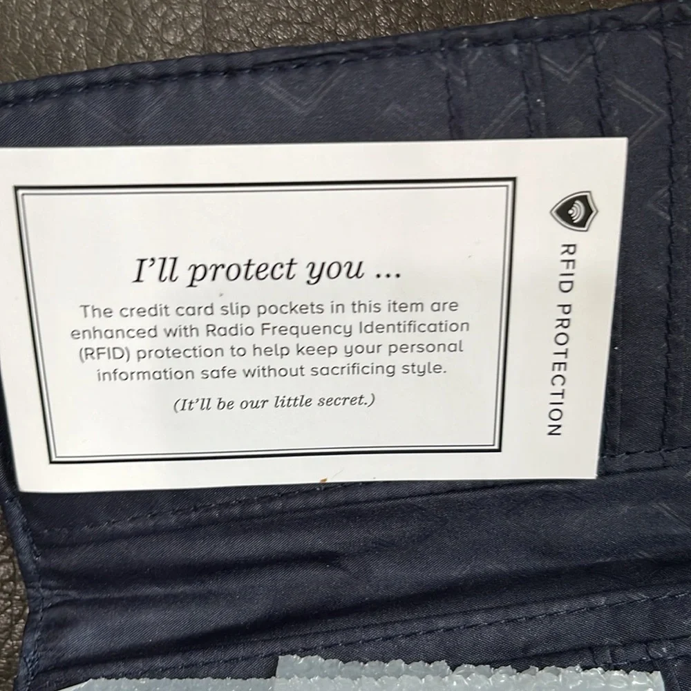 Vera Bradley Blue and Black Wallet - Picture 4 of 6
